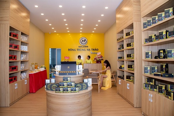 Rộn ràng khai trương hệ thống Mailands Miền Tây 