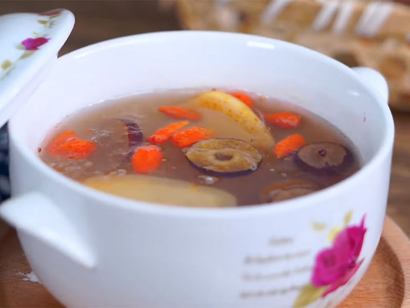 Thành phẩm yến chưng nhân sâm