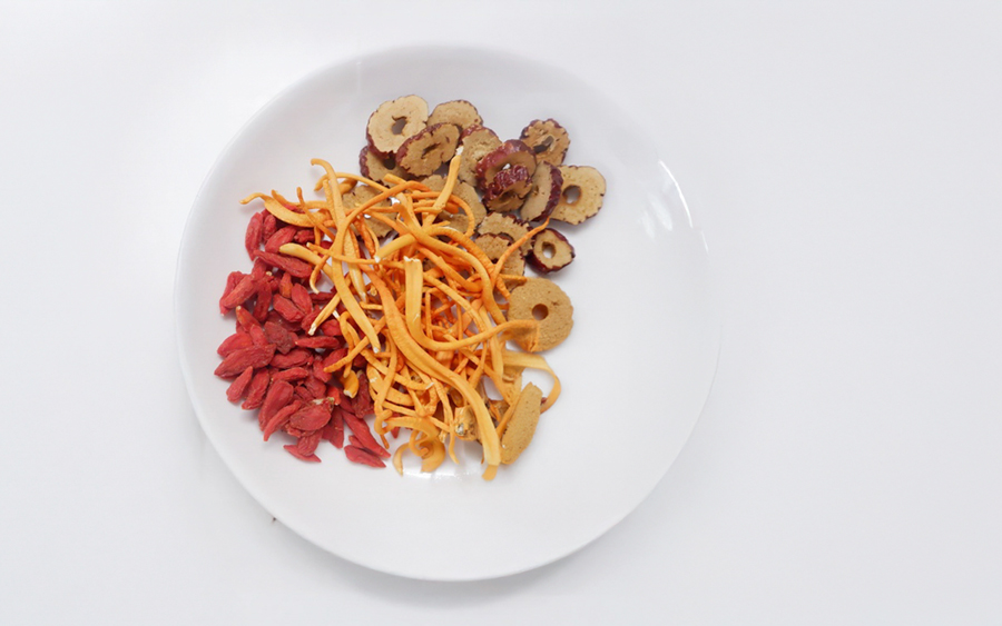 Cách pha trà táo đỏ kỷ tử đông trùng hạ thảo