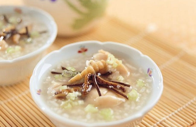 Đông trùng hạ thảo nguyên con nấu cháo